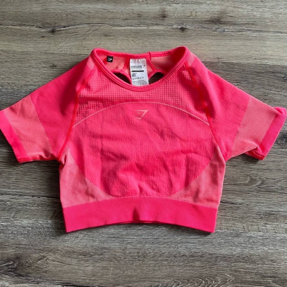 DISCONTINUED gymshark seamless top
